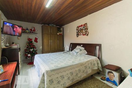 Casa à venda com 270m², 2 quartos e 1 vagaQuarto - Edícula