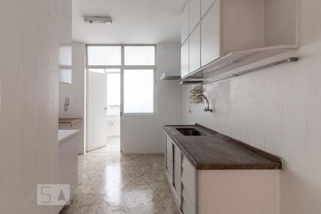 Apartamento para alugar com 65m², 2 quartos e 1 vagaCozinha