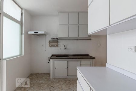 Apartamento para alugar com 65m², 2 quartos e 1 vagaCozinha