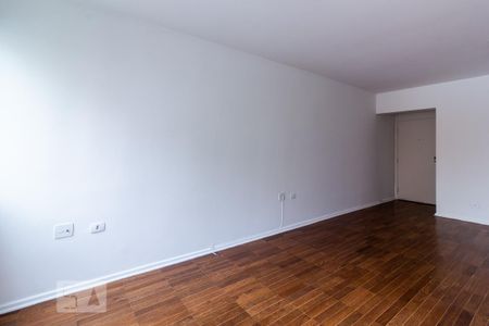 Apartamento para alugar com 65m², 2 quartos e 1 vagaSala