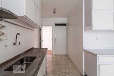 Apartamento para alugar com 65m², 2 quartos e 1 vagaCozinha