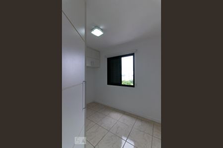 Apartamento para alugar com 60m², 2 quartos e 1 vaga Apartamento para alugar com 60m², 2 quartos e 1 vagaQuarto 2