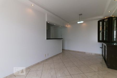 Sala de apartamento para alugar com 2 quartos, 60m² em Vila Guarani (zona Sul), São Paulo