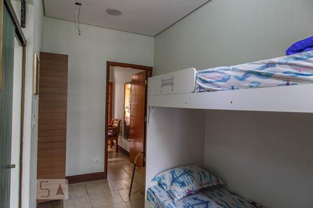 Casa à venda com 170m², 3 quartos e sem vaga Casa à venda com 170m², 3 quartos e sem vagaQuarto 2