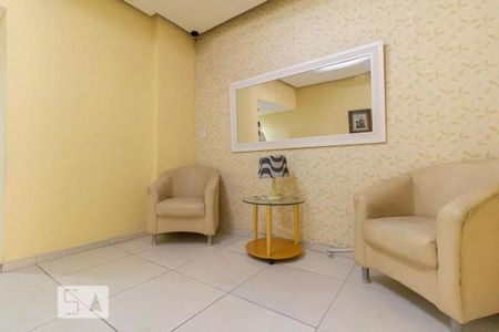 Apartamento à venda com 70m², 1 quarto e 1 vagaHall