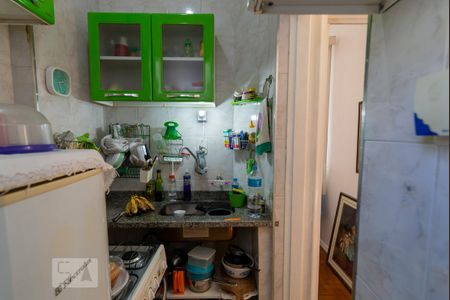 Apartamento à venda com 40m², 1 quarto e sem vaga Apartamento à venda com 40m², 1 quarto e sem vagaCozinha e Área de Serviço