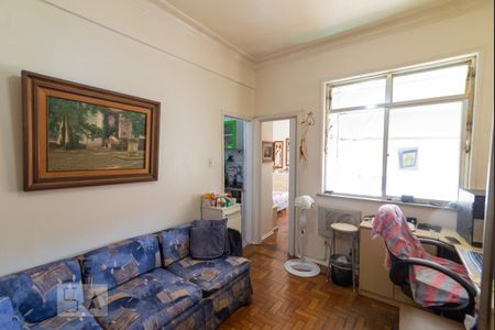 Apartamento à venda com 40m², 1 quarto e sem vaga Apartamento à venda com 40m², 1 quarto e sem vagaSala