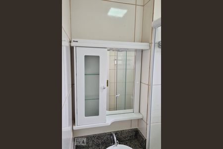 Apartamento para alugar com 54m², 2 quartos e 1 vagaDetalhe Banheiro