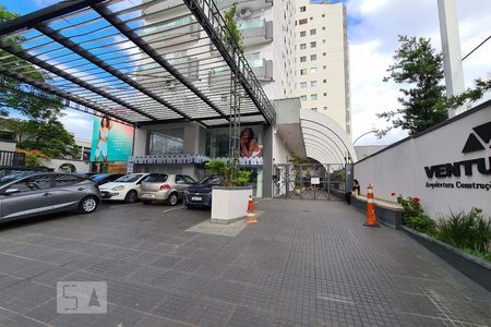 Apartamento para alugar com 54m², 2 quartos e 1 vagaFachada