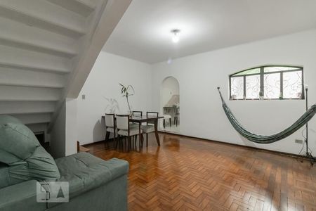 Sala de casa para alugar com 3 quartos, 110m² em Saúde, São Paulo