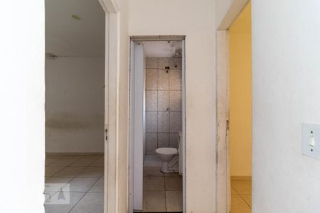 Casa à venda com 65m², 2 quartos e 1 vaga Casa à venda com 65m², 2 quartos e 1 vagaCorredor