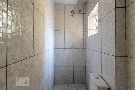 Casa à venda com 65m², 2 quartos e 1 vaga Casa à venda com 65m², 2 quartos e 1 vagaBanheiro