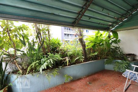 Apartamento à venda com 70m², 2 quartos e 1 vagaVaranda