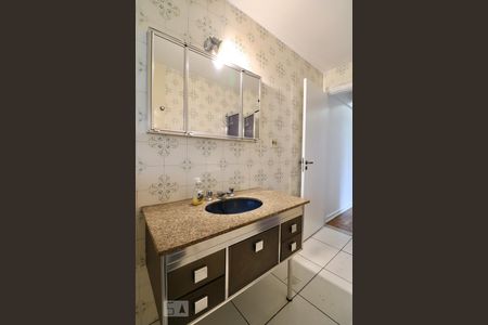 Apartamento à venda com 70m², 2 quartos e 1 vagaBanheiro