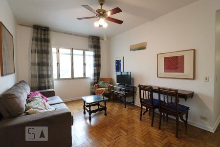 Apartamento à venda com 70m², 2 quartos e 1 vagaSala