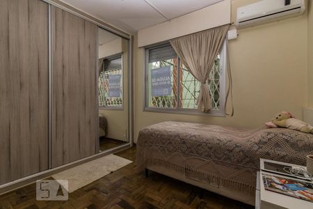 Dormitório de apartamento para alugar com 4 quartos, 80m² em Cristal, Porto Alegre
