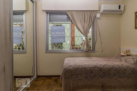 Dormitório de apartamento para alugar com 4 quartos, 80m² em Cristal, Porto Alegre