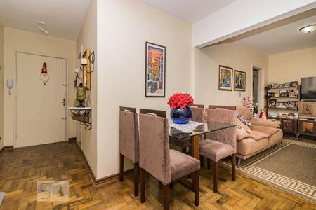 Sala de apartamento para alugar com 4 quartos, 80m² em Cristal, Porto Alegre