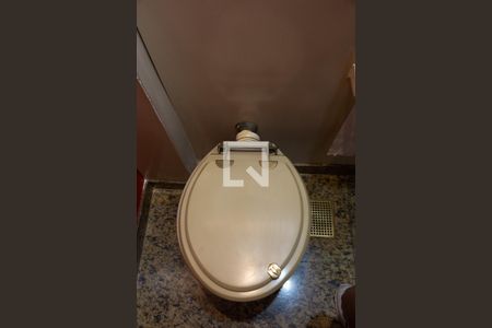 Apartamento à venda com 220m², 3 quartos e 3 vagasLavabo