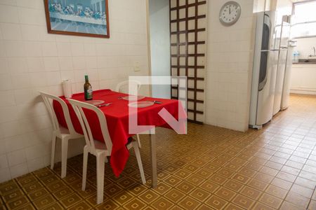 Apartamento à venda com 220m², 3 quartos e 3 vagasCozinha