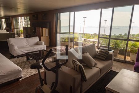 Sala de Estar de apartamento à venda com 3 quartos, 220m² em Flamengo, Rio de Janeiro
