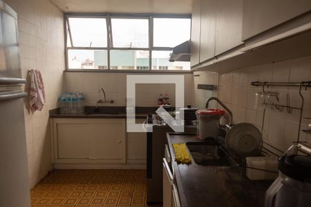 Apartamento à venda com 220m², 3 quartos e 3 vagasCozinha