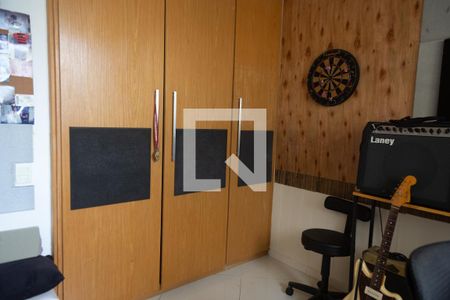 Apartamento à venda com 220m², 3 quartos e 3 vagasQuarto Suíte 2