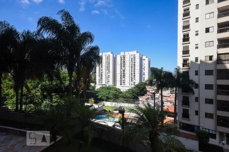 Apartamento à venda com 170m², 4 quartos e 2 vagasVista do quarto 2