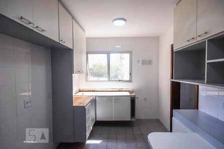 Apartamento à venda com 170m², 4 quartos e 2 vagasCozinha