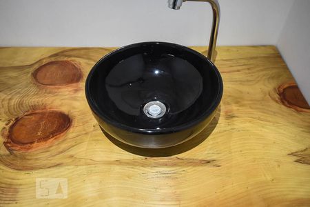 Pia do lavabo de apartamento à venda com 4 quartos, 170m² em Vila Suzana, São Paulo