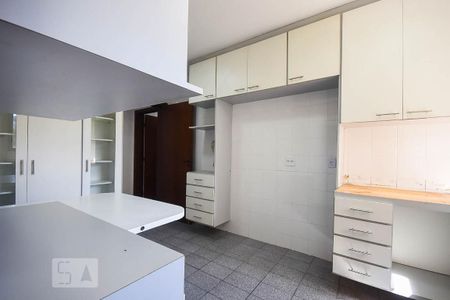 Apartamento à venda com 170m², 4 quartos e 2 vagasCozinha