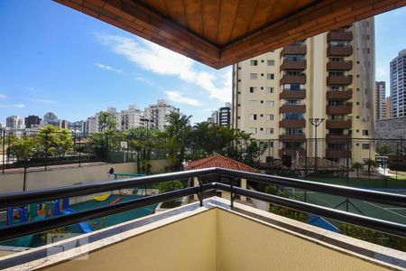 Apartamento à venda com 170m², 4 quartos e 2 vagasVaranda da suíte 2