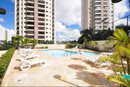 Apartamento à venda com 170m², 4 quartos e 2 vagasPiscina