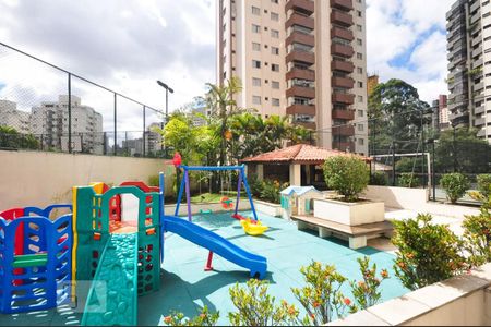 Apartamento à venda com 170m², 4 quartos e 2 vagasPlayground