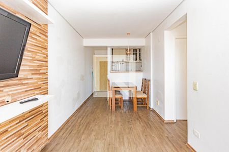 Sala de apartamento para alugar com 2 quartos, 57m² em Vila Brasílio Machado, São Paulo