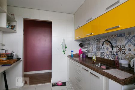 Apartamento à venda com 56m², 2 quartos e 1 vagaCozinha