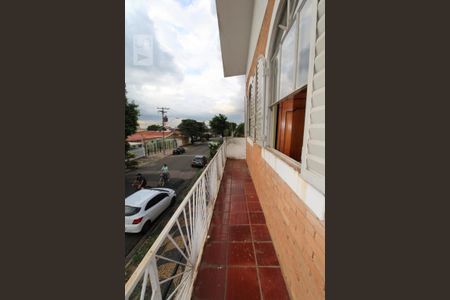 Casa para alugar com 250m², 5 quartos e 4 vagasVaranda (piso superior)