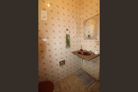 Casa para alugar com 250m², 5 quartos e 4 vagasBanheiro