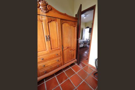 Casa para alugar com 250m², 5 quartos e 4 vagasQuarto 1 Banheiro (piso superior)