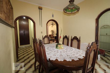 Sala de Jantar de casa para alugar com 5 quartos, 250m² em Jardim Chapadão, Campinas