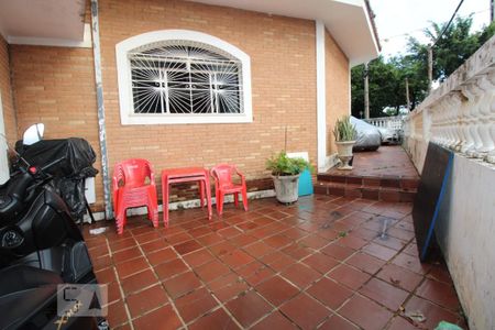 Casa para alugar com 250m², 5 quartos e 4 vagasQuintal