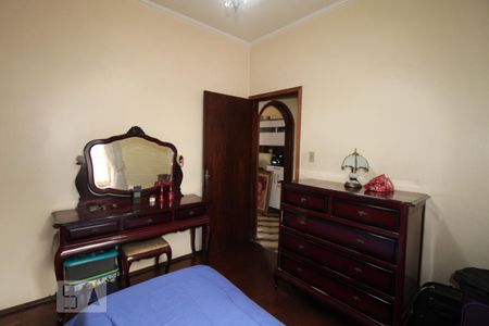 Casa para alugar com 250m², 5 quartos e 4 vagasQuarto 1