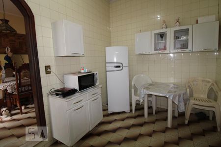 Casa para alugar com 250m², 5 quartos e 4 vagasCozinha