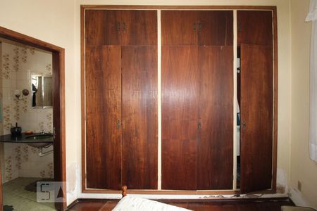 Casa para alugar com 250m², 5 quartos e 4 vagasQuarto 2