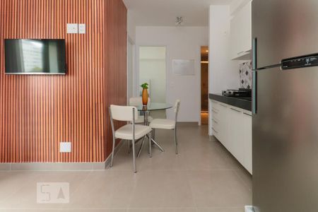 Sala de apartamento para alugar com 2 quartos, 42m² em Pinheiros, São Paulo