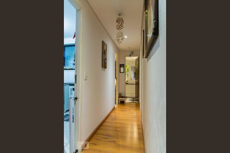 Apartamento para alugar com 70m², 2 quartos e 1 vagaCorredor