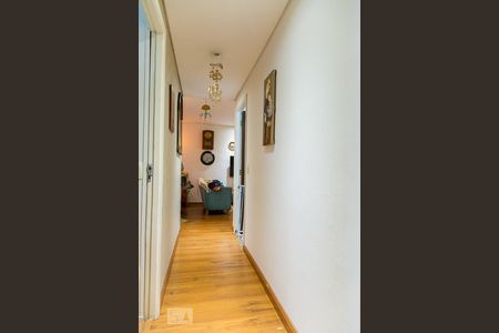 Apartamento para alugar com 70m², 2 quartos e 1 vagaCorredor