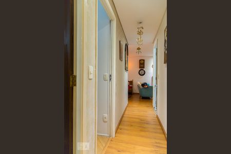 Apartamento para alugar com 70m², 2 quartos e 1 vagaCorredor