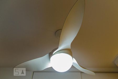 Apartamento para alugar com 70m², 2 quartos e 1 vagaQuarto - Ventilador