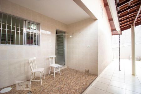 Casa à venda com 180m², 3 quartos e 2 vagasÁrea de Serviço